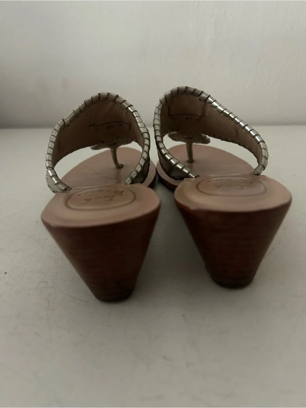 Jack Rogers Champange Leather Wood Wedge Sandals | women's 8 | 2